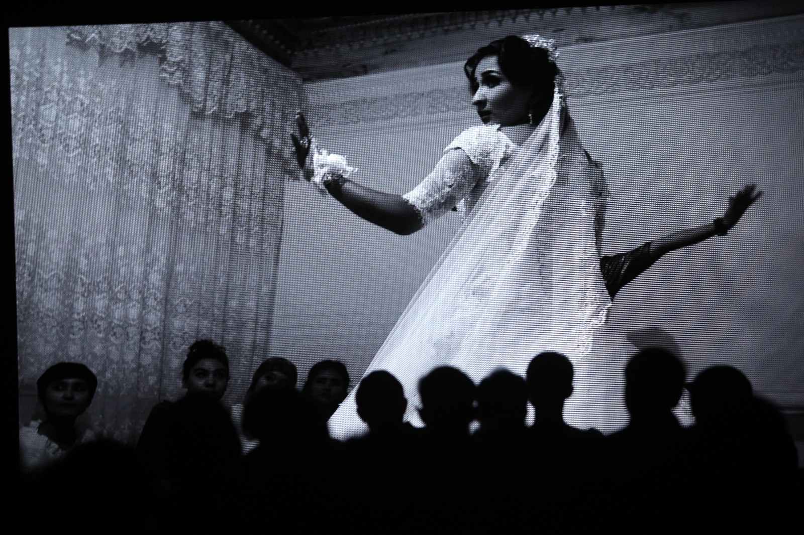 王瑶主讲北京晚报新视觉大讲堂-影像中国网