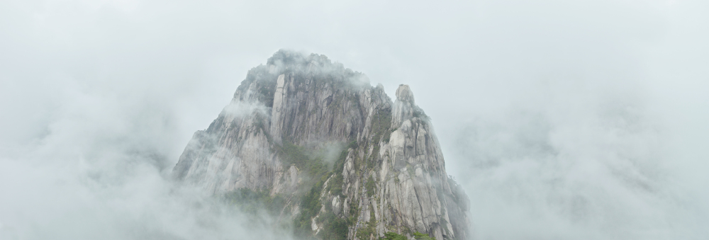 十方:三影堂摄影奖十周年特展:展现青年创作