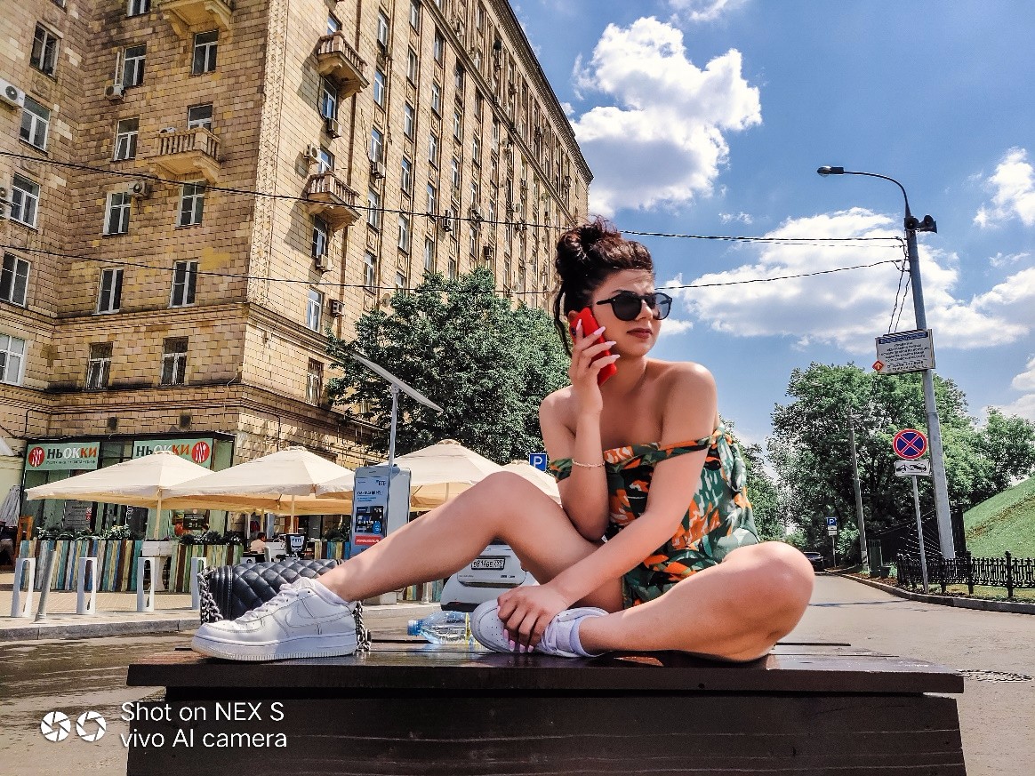 vivo AI智慧双摄记录世界杯非凡瞬间 肖全诠释