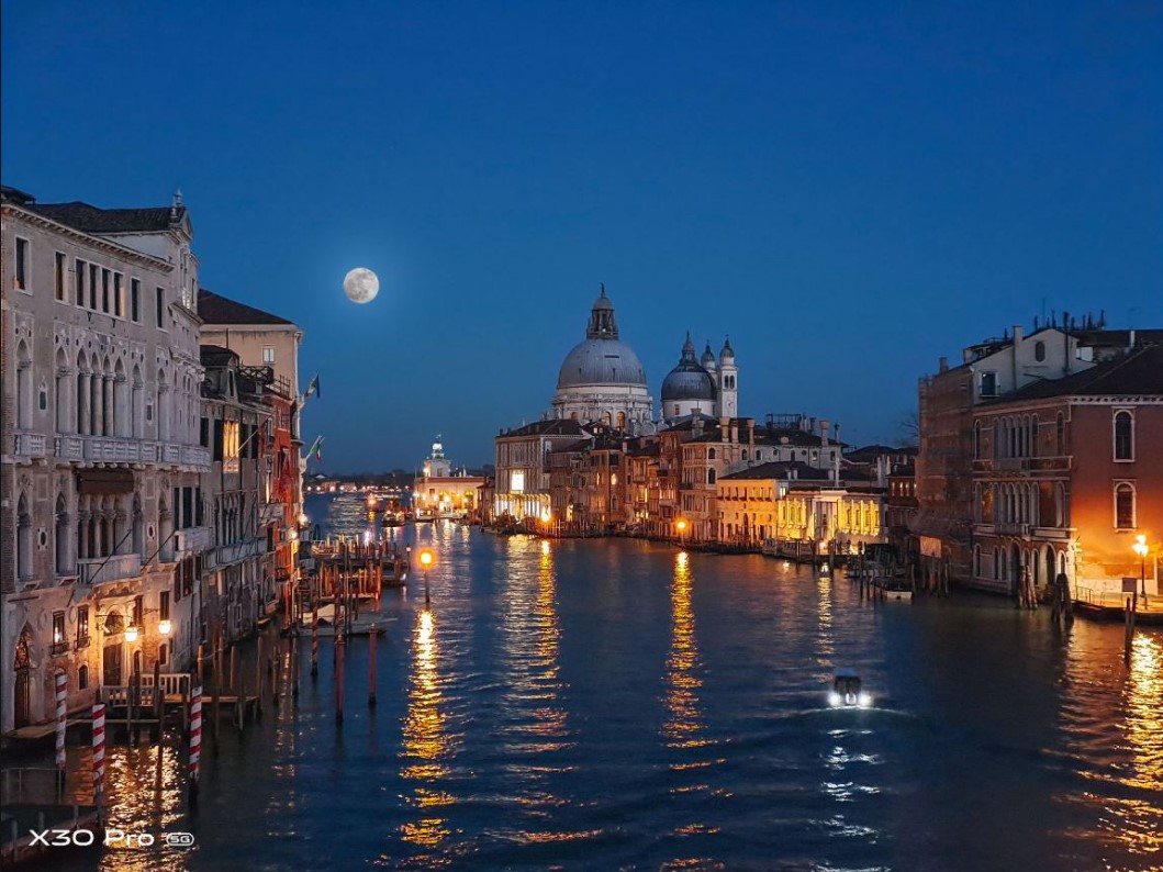 威尼斯水城唯美夜景桌面壁纸高清-壁纸图片大全