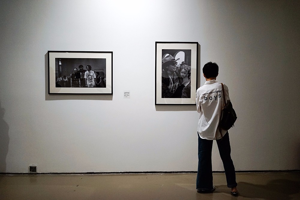 《告别》板块是有关1995年5月11日逝世的唐朝乐队的张炬。音乐人们聚集起来，为了纪念他的离开。“而今，照片中的一些人也已经从我们的生活中永远的消失了。”.jpg