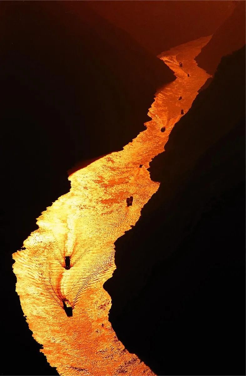 金色三峡,2004年 肖佳法 摄.jpg