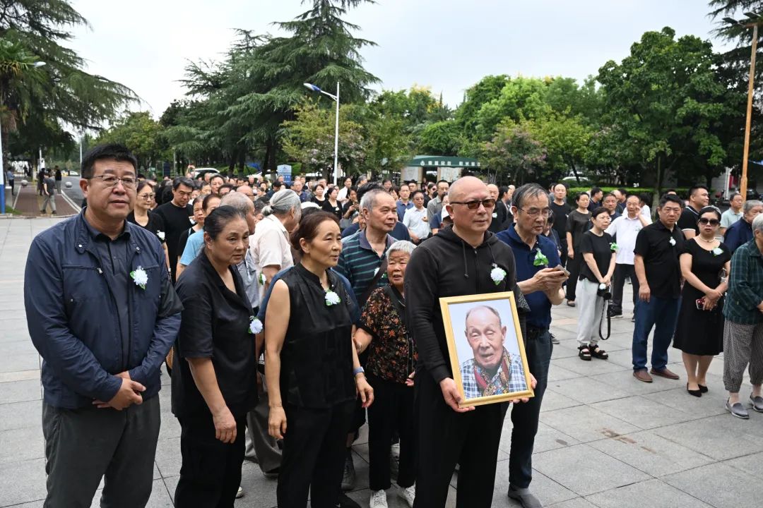 微信图片_20240912213225.jpg