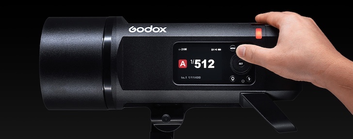 Godox-AD800-Pro-all-in-one-outdoor-flash-2.jpg